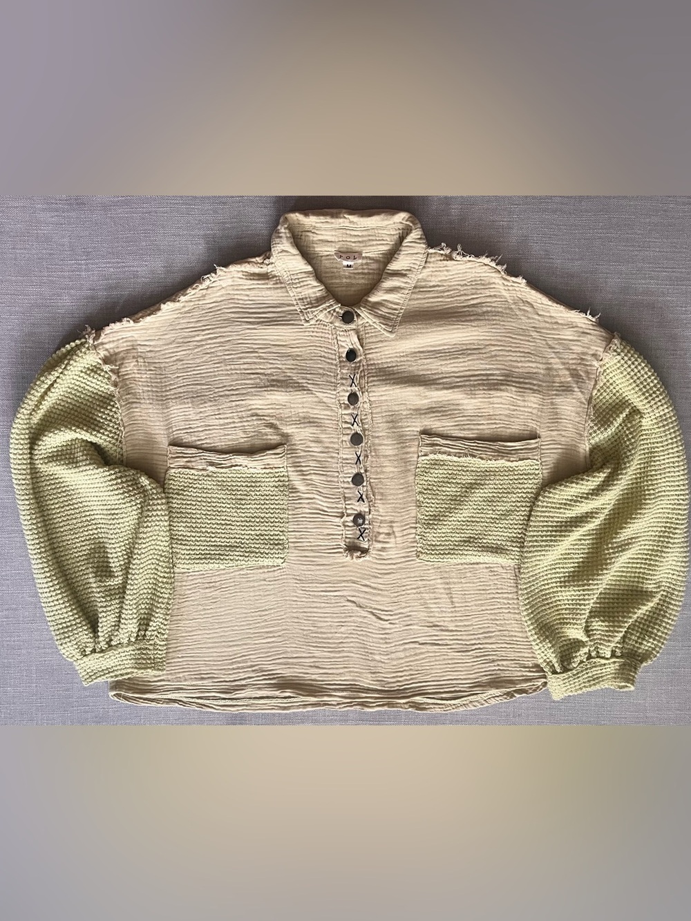 POL Two-Tone Oversized Double Gauze Henley Sweatshirt - Pale Citron/Soft Green